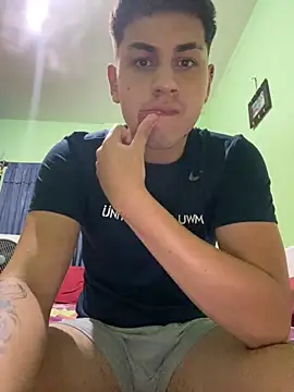 facundoociroo online show from February 2026 12:52:02 AM