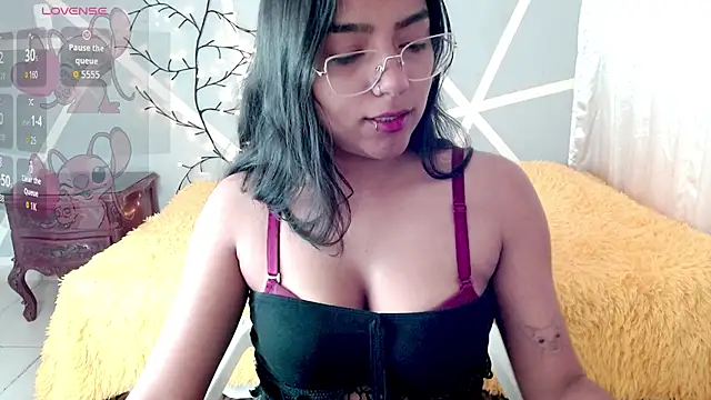 Snapshot of valkydoll2 chatting on December 2025 12:10:01 PM valkydoll2 online show from December 2025 12:10:01 PM