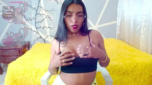 Snapshot of valkydoll2 chatting on January 2026 02:46:02 AM valkydoll2 online show from January 2026 02:46:02 AM