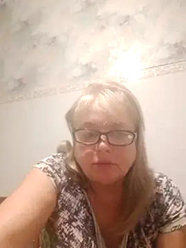 LinaLight88 online show from December 2025 09:44:01 PM