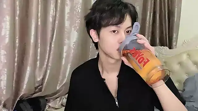 Snapshot of hafabva chatting on January 2026 11:14:02 AM hafabva online show from January 2026 11:14:02 AM