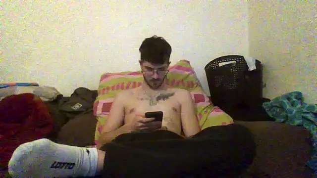 atreus69big online show from April 2026 08:21:01 PM