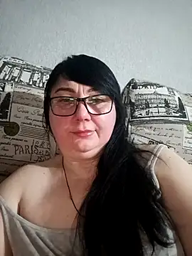 MariSwan222 online show from February 2026 09:41:01 PM