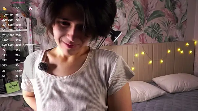 Snapshot of MerrieBarnicle chatting on January 2026 05:24:01 AM MerrieBarnicle online show from January 2026 05:24:01 AM