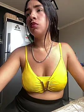 Snapshot of Pepita_XxxHot chatting on February 2026 05:30:01 PM Pepita XxxHot online show from February 2026 05:30:01 PM