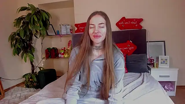 AdrianaCult online show from January 2026 06:29:02 AM