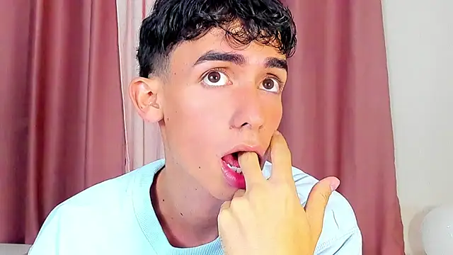 starboyy 77 online show from December 2025 12:34:02 PM