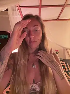 OpheliaRoxx online show from February 2026 10:39:02 PM