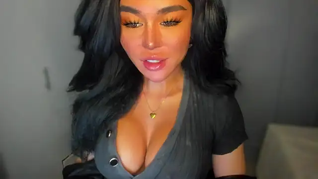 Snapshot of mxshemale_ladyboy chatting on December 2024 12:15:02 AM mxshemale ladyboy online show from December 2024 12:15:02 AM