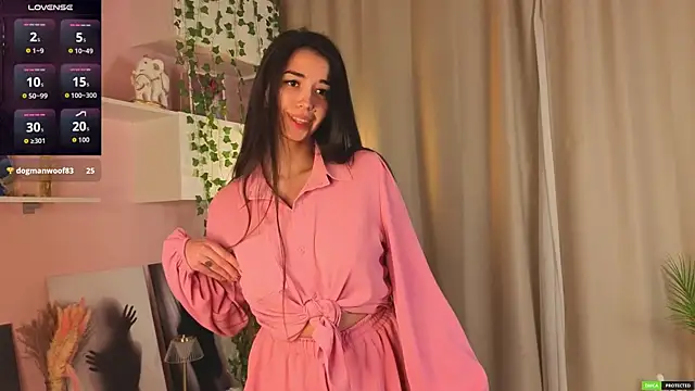 Snapshot of EmmyNoel chatting on February 2026 07:10:01 PM EmmyNoel online show from February 2026 07:10:01 PM