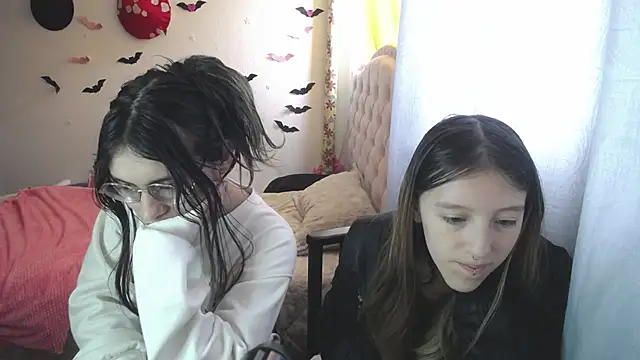 Briar y Blair online show from March 2026 02:35:02 PM