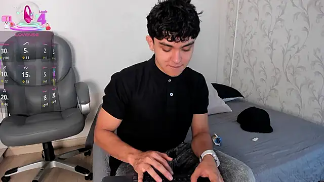  TaylorBlack online show from February 2026 11:42:01 AM