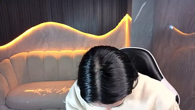 Tifany Tx online show from April 2026 12:36:01 PM