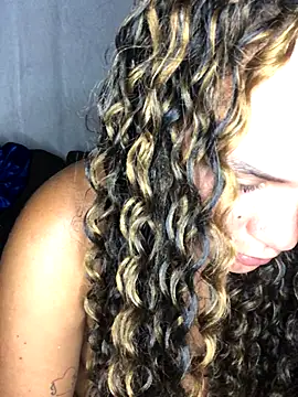 Geelalmeida online show from December 2025 02:07:02 AM