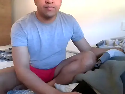 sweetpinoy2027 online show from February 2026 03:00:01 PM