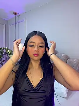 Jessie-Torres online show from February 2026 02:46:02 PM