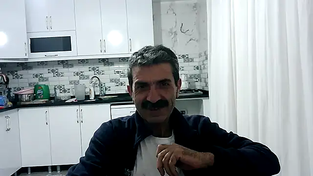 Snapshot of kobra21turki chatting on April 2026 10:08:02 PM kobra21turki online show from April 2026 10:08:02 PM
