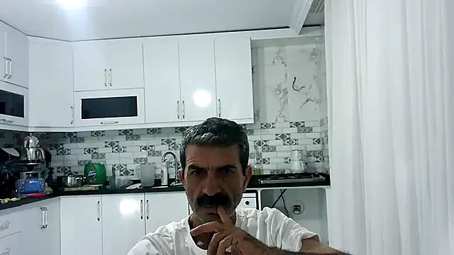 Snapshot of kobra21turki chatting on April 2026 10:04:02 PM kobra21turki online show from April 2026 10:04:02 PM