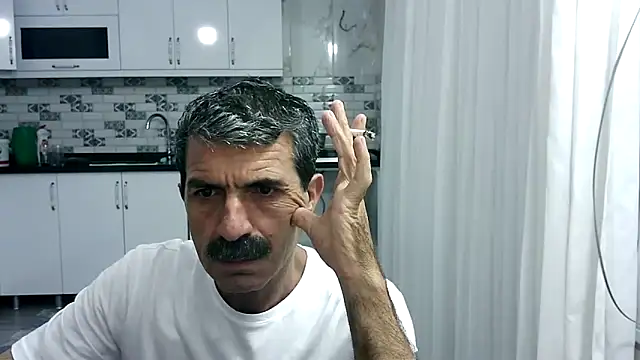 Snapshot of kobra21turki chatting on May 2026 11:01:01 PM kobra21turki online show from May 2026 11:01:01 PM
