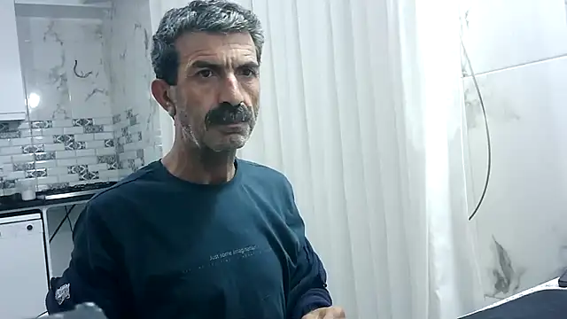 Snapshot of kobra21turki chatting on May 2026 09:10:01 PM kobra21turki online show from May 2026 09:10:01 PM