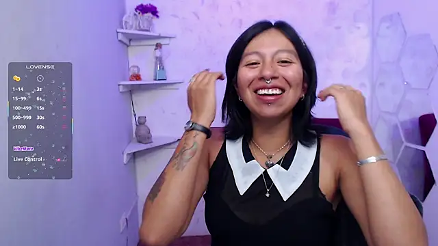 Snapshot of JainaAngel_ chatting on January 2026 03:22:01 AM JainaAngel online show from January 2026 03:22:01 AM