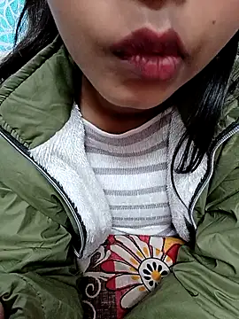 Mustardqueen62 online show from December 2025 10:55:01 AM