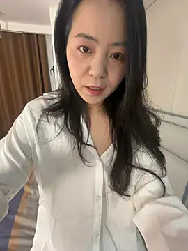 Snapshot of ccyun666 chatting on February 2026 04:00:01 AM ccyun666 online show from February 2026 04:00:01 AM