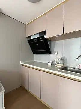 ccyun666 online show from April 2026 01:17:01 AM