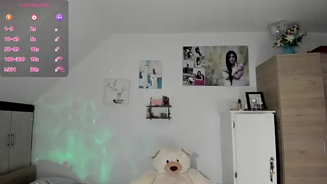 Snapshot of VEROSlen- chatting on January 2026 01:35:02 PM VEROSlen- online show from January 2026 01:35:02 PM