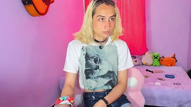 Snapshot of Elis-Darling chatting on February 2026 07:31:01 PM Elis-Darling online show from February 2026 07:31:01 PM