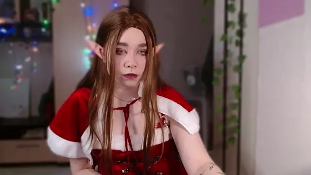 Yuly Soft online show from December 2025 05:10:02 PM