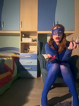 JessicaQueenFire online show from March 2026 07:21:02 PM