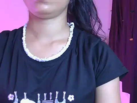Snapshot of miss_ragni chatting on May 2026 03:06:01 PM miss ragni online show from May 2026 03:06:01 PM