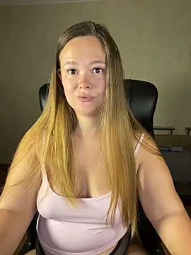 CaramelleSugarr online show from June 2026 06:41:01 PM