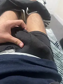 harshv11 online show from March 2026 07:43:02 PM