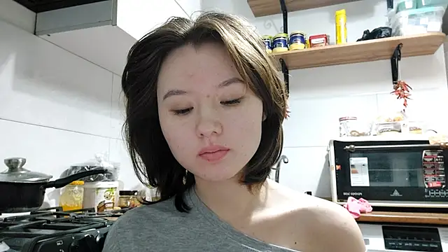 Snapshot of VelmaMaasch chatting on February 2026 01:16:01 PM VelmaMaasch online show from February 2026 01:16:01 PM