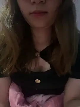 Snapshot of Thanhhuyen001 chatting on June 2026 04:18:01 PM Thanhhuyen001 online show from June 2026 04:18:01 PM
