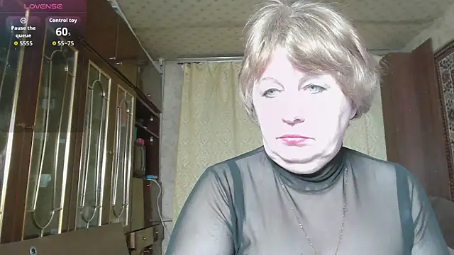 Casey peach online show from February 2026 06:45:01 PM