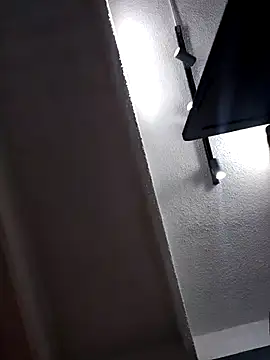 Venuz Rivers  online show from January 2026 01:16:01 PM