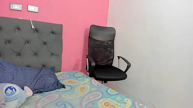 ariloe quintero online show from March 2026 02:10:02 PM