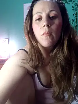 SofiEsteves online show from December 2025 05:31:01 PM