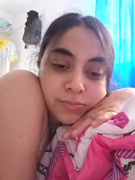 latin mommy  online show from March 2026 01:03:02 PM