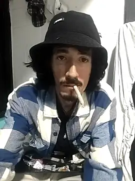 sk8-boy online show from January 2026 11:08:01 PM