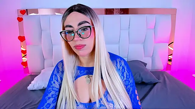 Snapshot of CamilleJuicy_ chatting on July 2026 12:57:02 PM CamilleJuicy online show from July 2026 12:57:02 PM