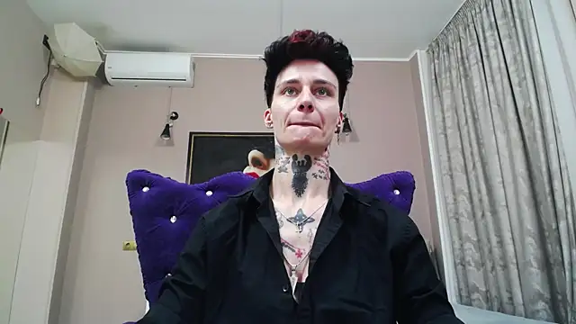 Snapshot of KennyXSX chatting on May 2026 11:17:01 AM KennyXSX online show from May 2026 11:17:01 AM