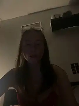 Snapshot of Keriacat_ chatting on February 2026 06:04:01 PM Keriacat online show from February 2026 06:04:01 PM