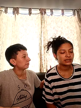 Mei and Gaby online show from February 2026 04:02:01 PM