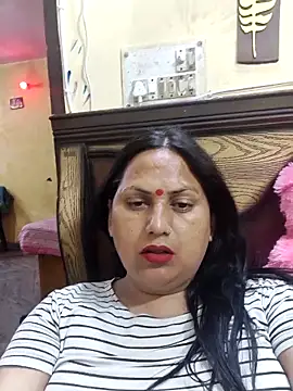 Hotmylips online show from April 2026 03:08:01 PM