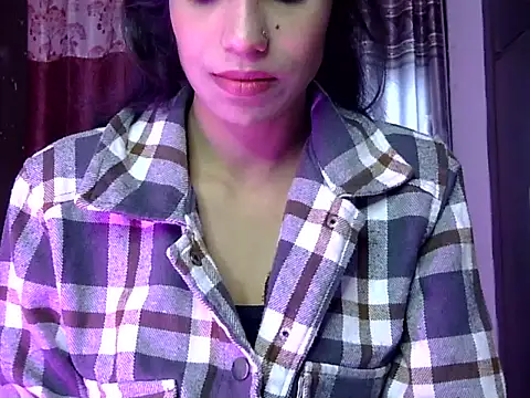 miss khan207 online show from December 2025 08:32:02 AM