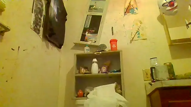 becky1111 online show from April 2026 07:16:01 PM